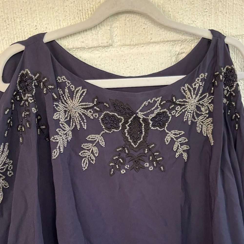 Free People Beaded Elegant Navy Floral Cold Shoulder Dress w/ belt sz XS